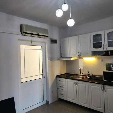 Apartments And Room Napoli Bol Exterior photo
