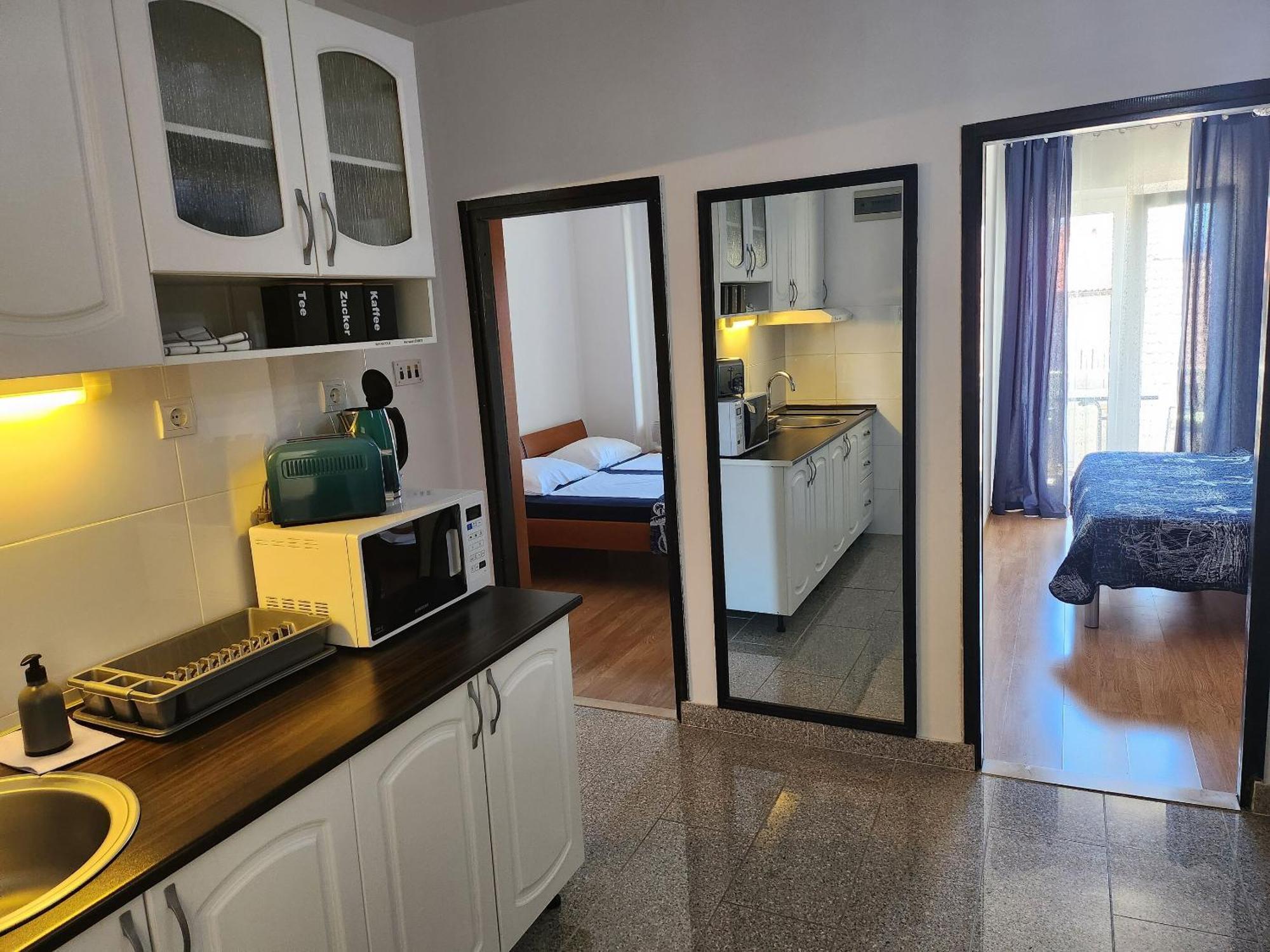 Apartment And Napoli
