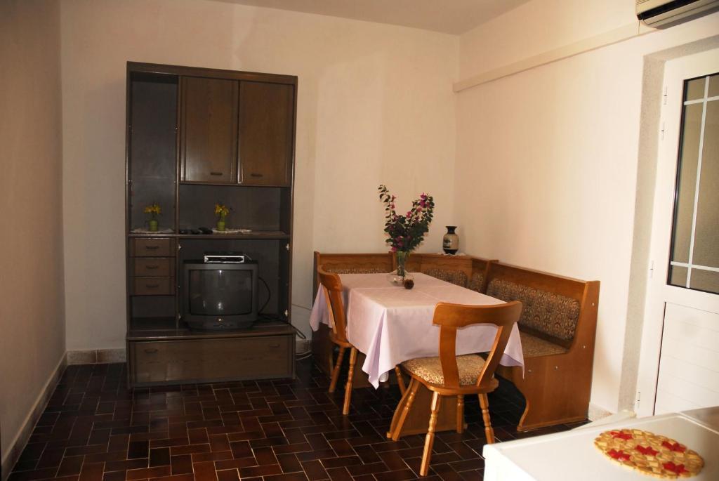 Apartment And Napoli Bol