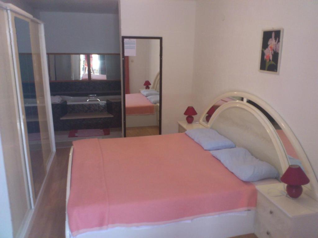 Apartment And Napoli